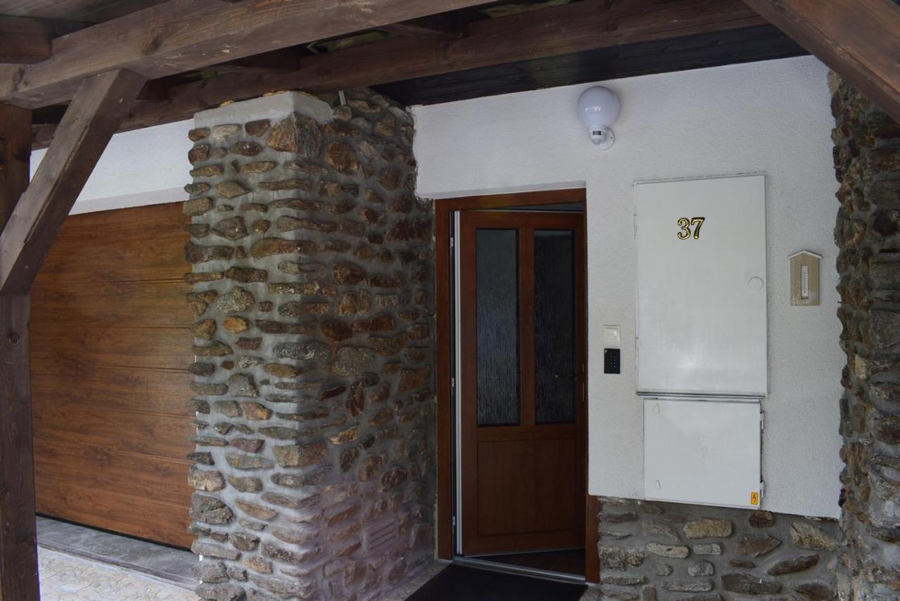 Apartmany Kubova Huť Екстериор снимка