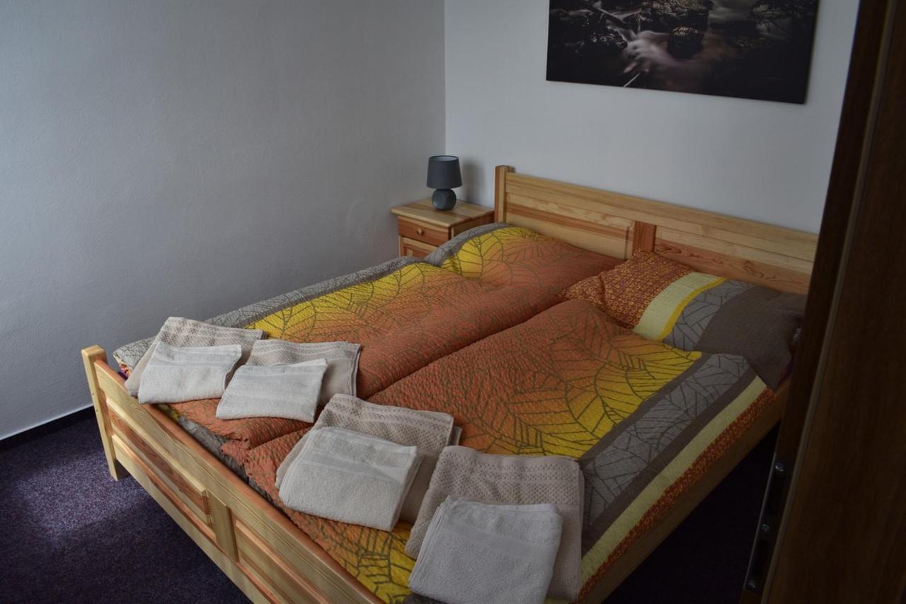 Apartmany Kubova Huť Екстериор снимка