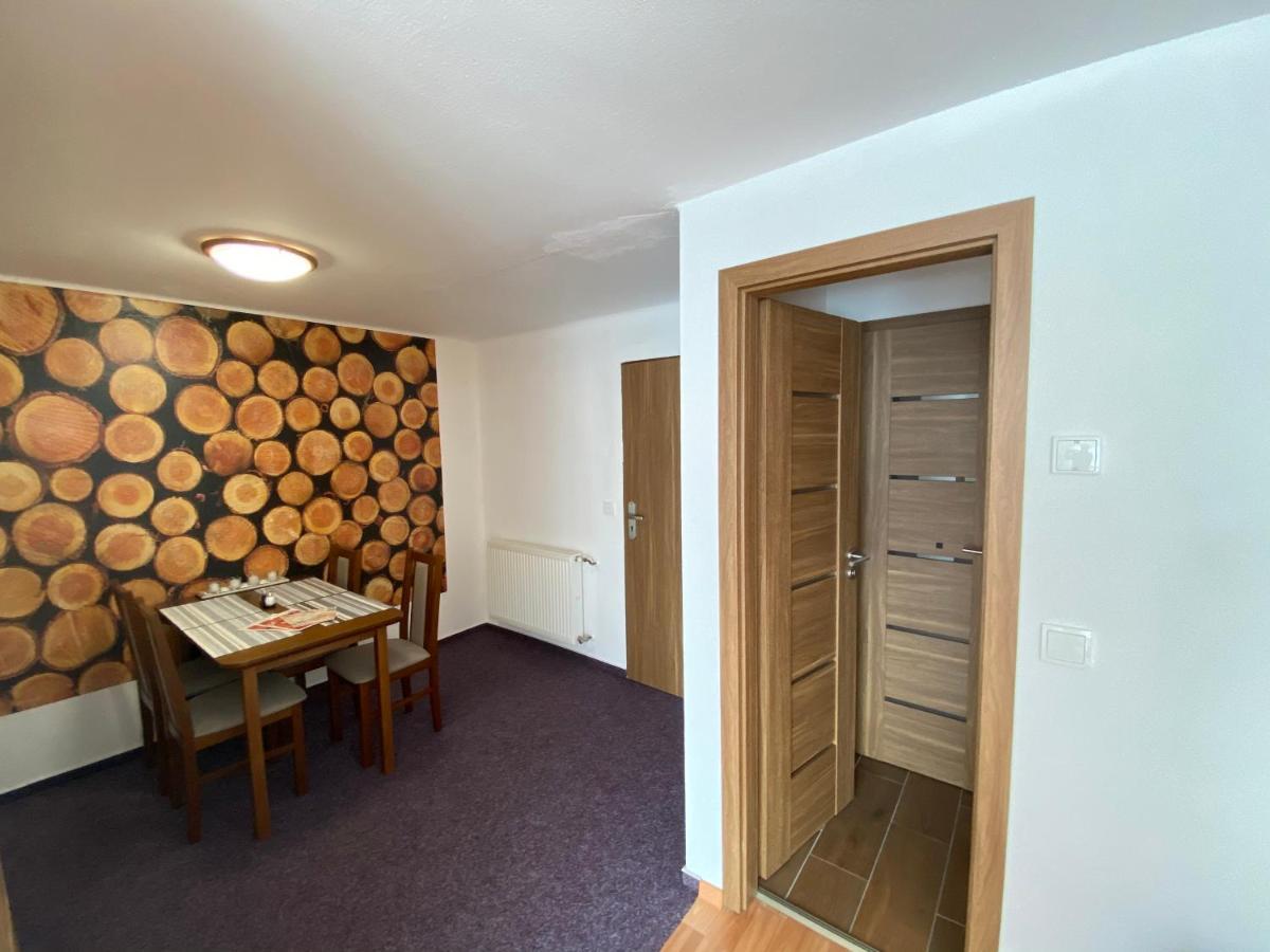 Apartmany Kubova Huť Екстериор снимка