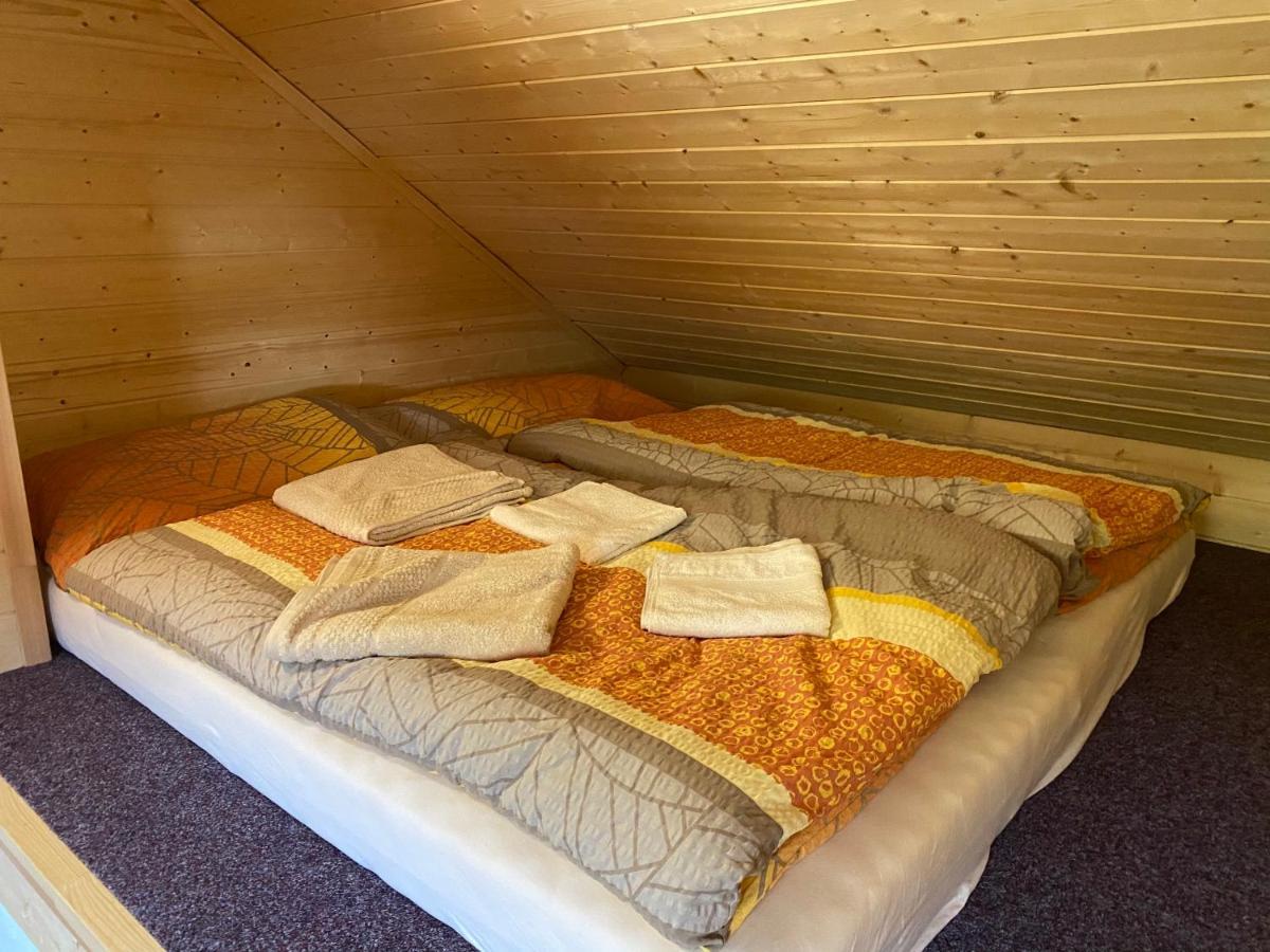 Apartmany Kubova Huť Екстериор снимка
