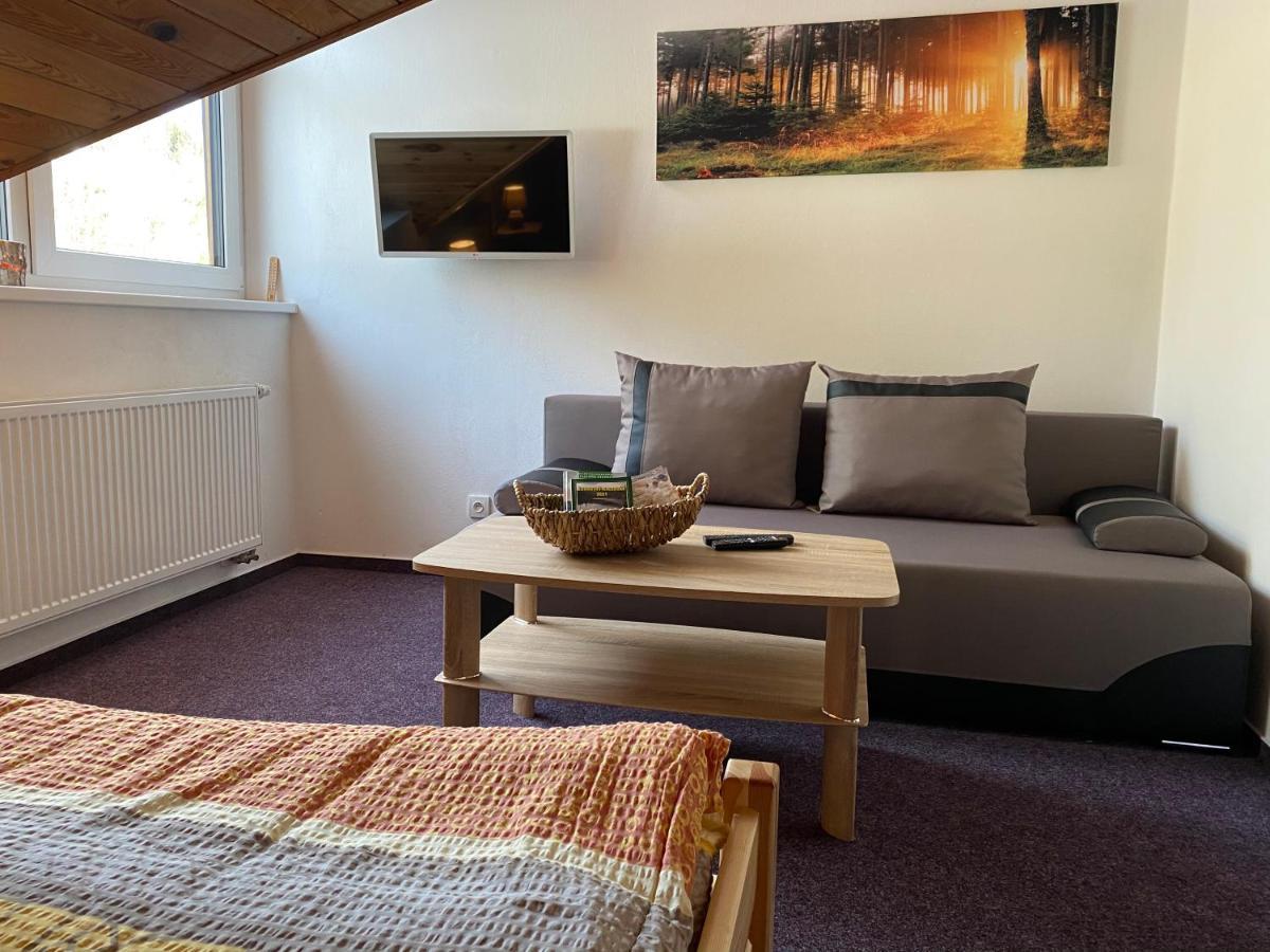 Apartmany Kubova Huť Екстериор снимка