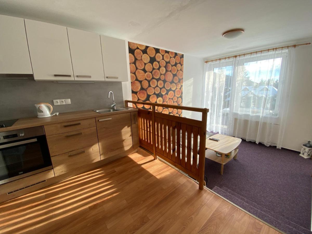 Apartmany Kubova Huť Екстериор снимка