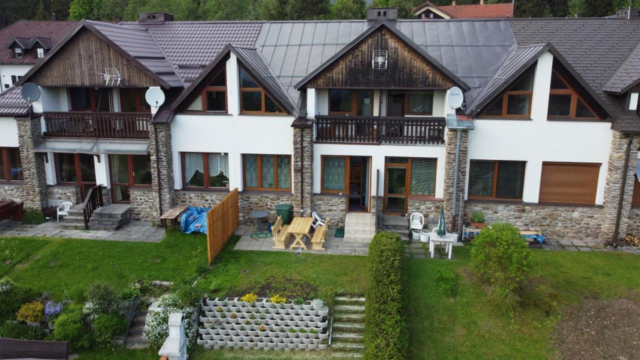 Apartmany Kubova Huť Екстериор снимка